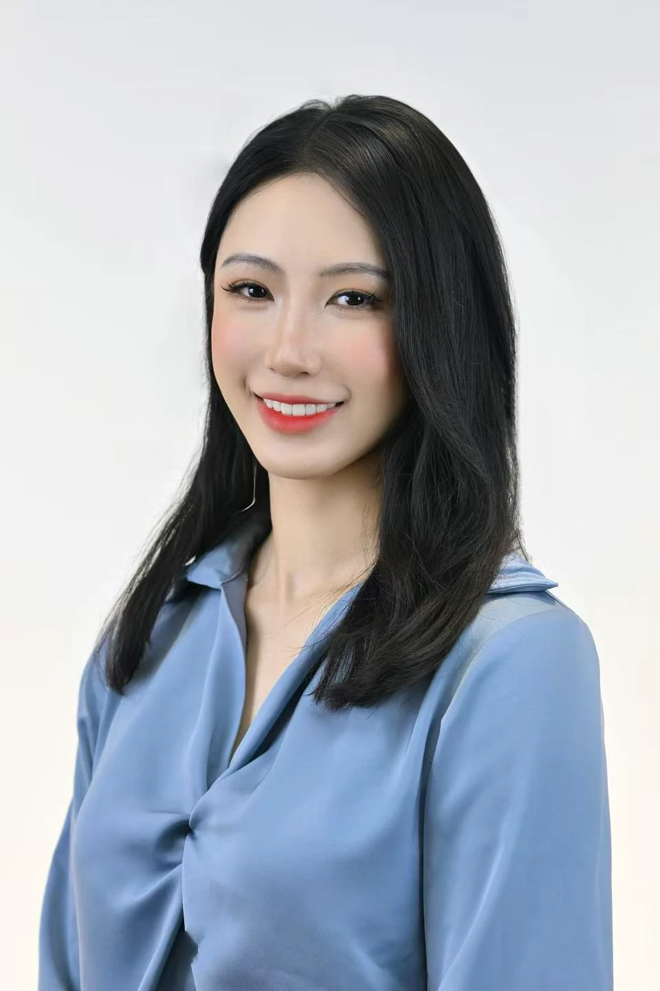 Lanbo Sales Director - Pam Luo